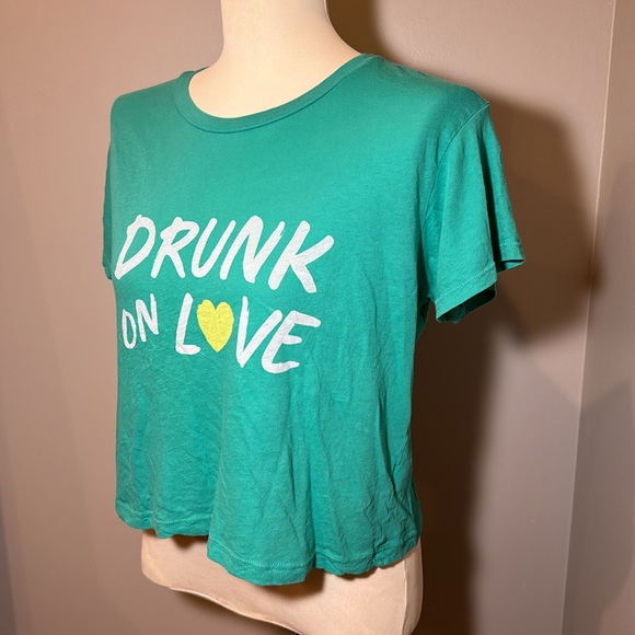 WILDFOX 100% Cotton Cropped Baby Tee / Tshirt “Drunk on Love” GREEN / MEDIUM - Picture 4 of 10
